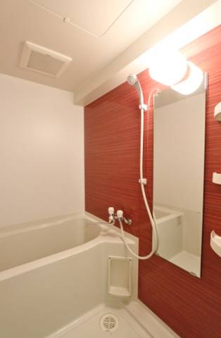 バス・シャワールーム　1日の疲れを落としましょう