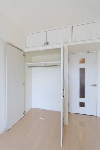 収納　クローゼットはもちろん、上部収納も付いてます