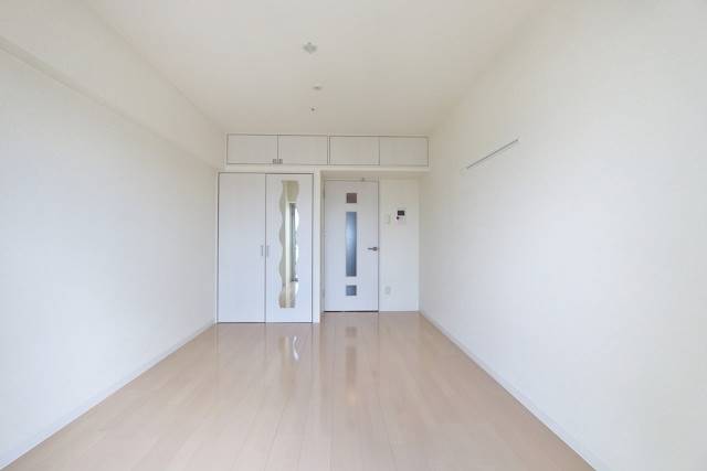 居室・リビング　開放感あるお部屋です