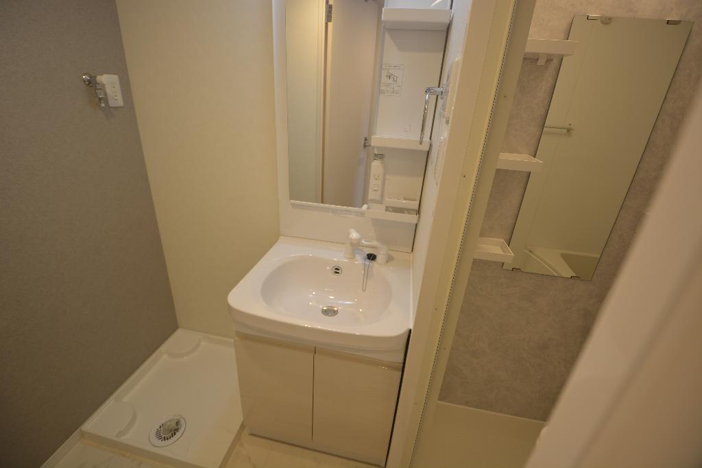 洗面設備　洗髪洗面化粧台