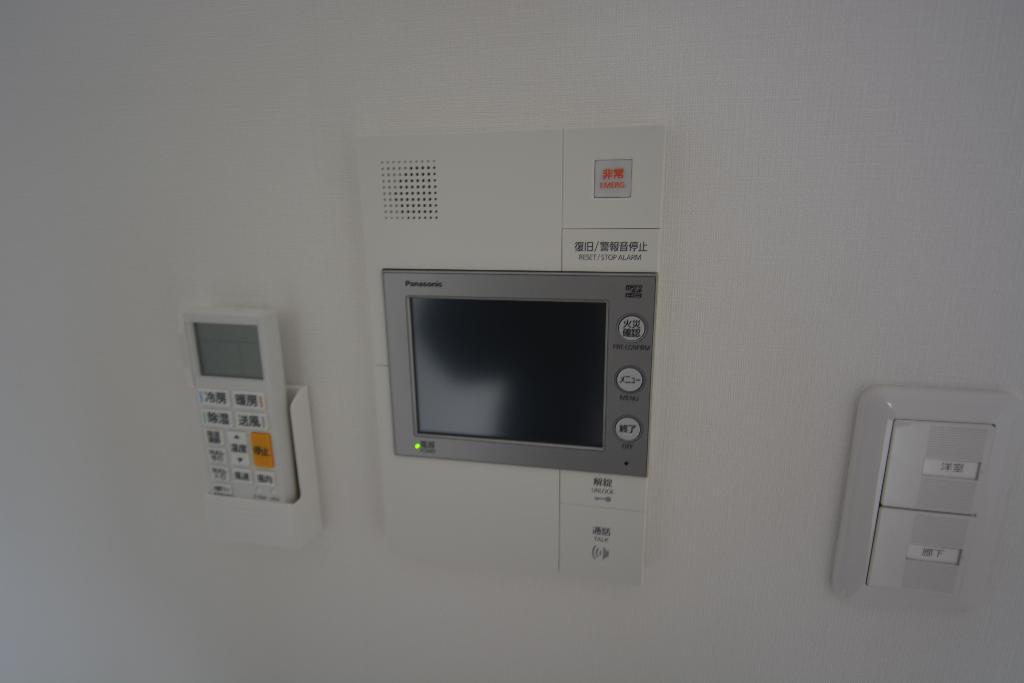 セキュリティ　カメラ付インターホン