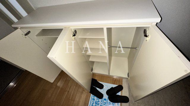 玄関　※別号室参考写真