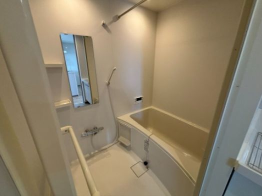 バス・シャワールーム　同じシリーズの施工物件です（建設中の為・イメージ写真　現状を