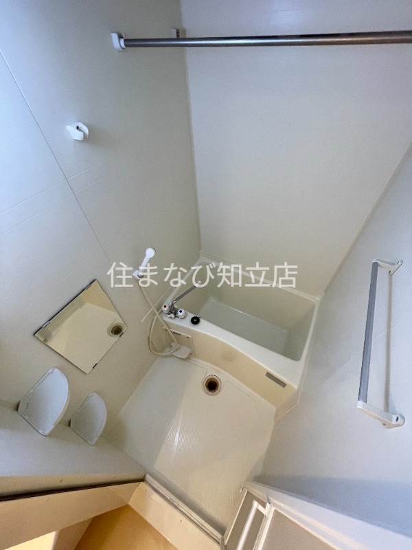 バス・シャワールーム　同型別部屋写真