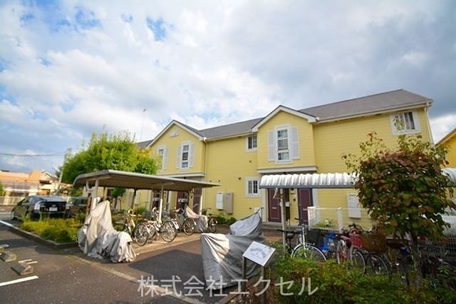 建物外観　閑静な住宅街です。