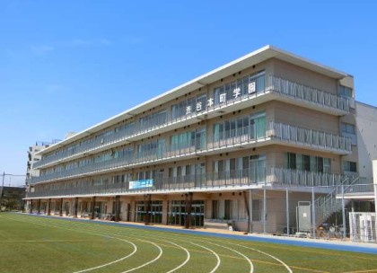 中学校　渋谷本町学園（中学校）まで70m