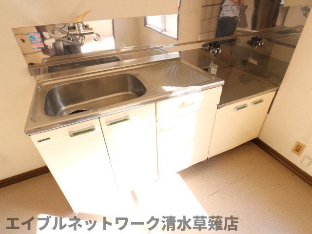 キッチン　キッチンでお料理をお楽しみください