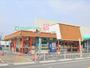 スーパー　フレンドマート・Ｄ武佐店（スーパー）まで2300m