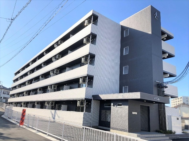 Ａ・Ｃｉｔｙ常滑原松の建物外観