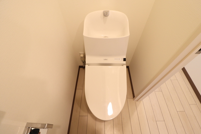 トイレ　ウォシュレット