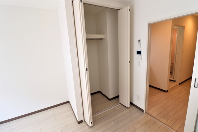 収納　クローゼット付