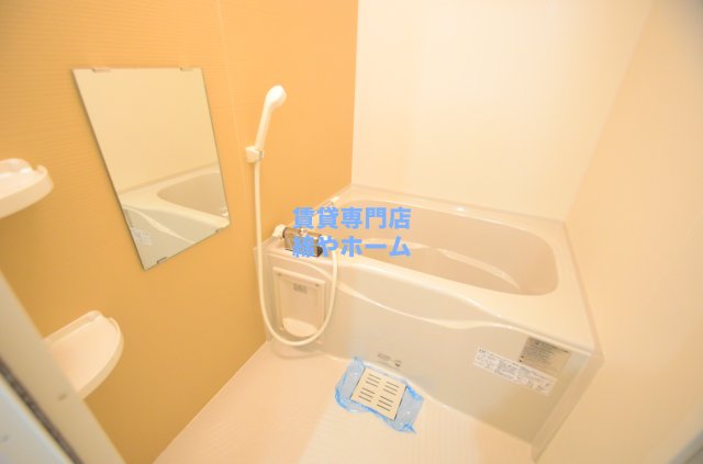 バス・シャワールーム　日々の疲れを癒すお風呂付です