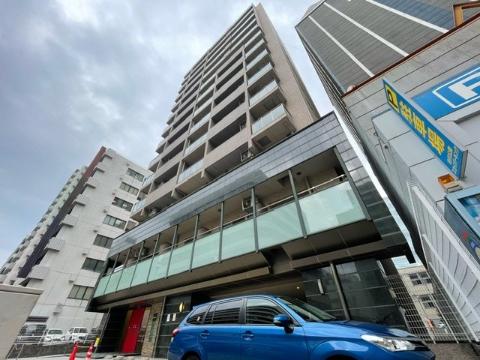 【名古屋市中区栄のマンションの建物外観】