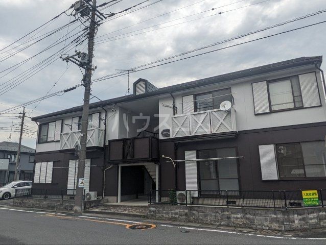 ロイヤルハイツＣの外観