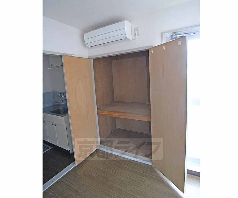 収納　高さと奥ゆきのある収納です。