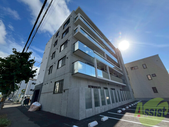 建物外観　札幌市北区北２７条西「Ｄｏｍｉｎｉｏｎ　Ｎ２７」