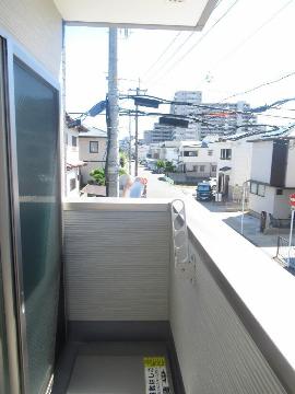 　バルコニー　ベランダ