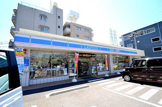 コンビニ　ローソン広島草津東一丁目店（コンビニ）まで137m