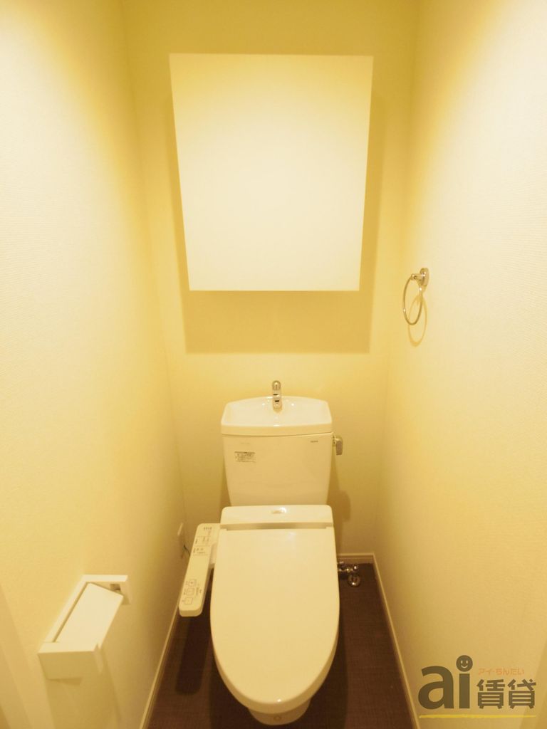 トイレ　※同仕様写真