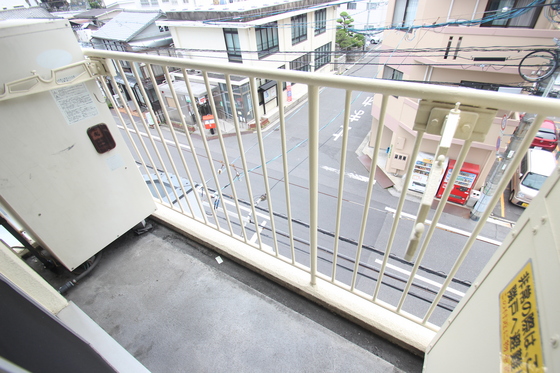 バルコニー　※別部屋の写真です