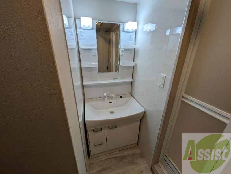 洗面設備　シャンプードレッサーで身支度もラクラクです！