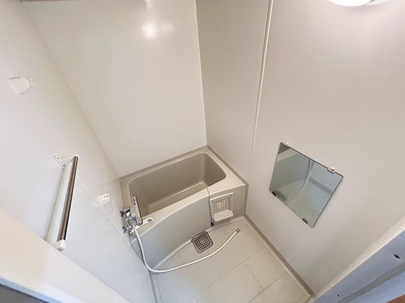 バス・シャワールーム　浴室