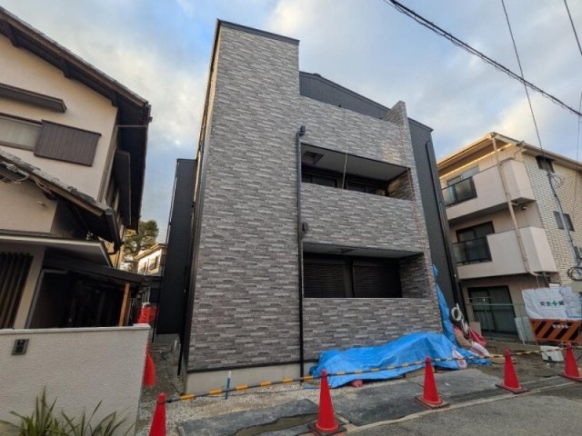 建物外観　建設中
