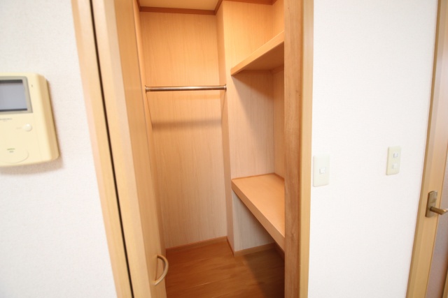 収納　※別室の参考写真の為、現況優先です。