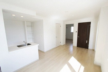 居室・リビング　☆12.2帖の広々としたリビングです！