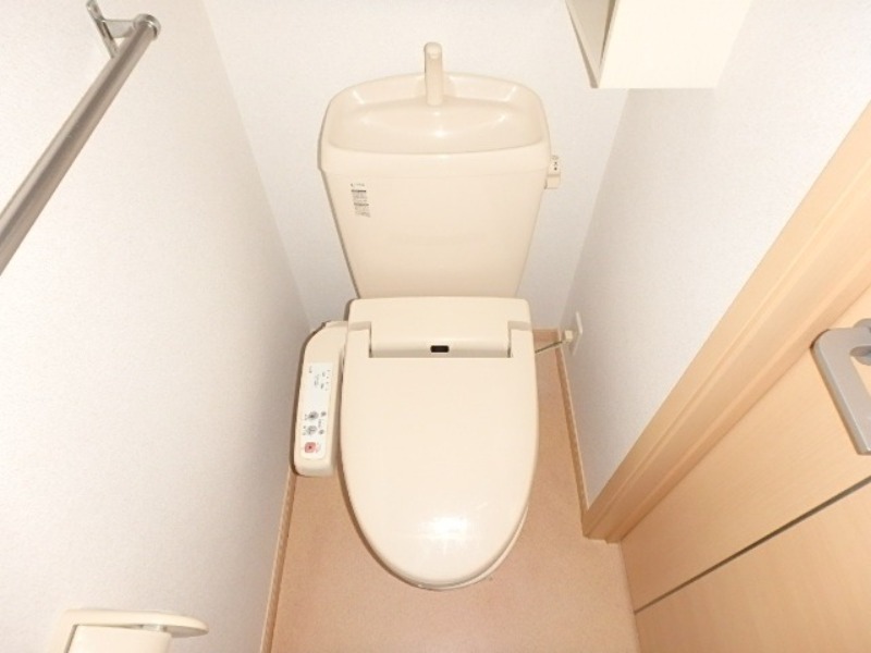 トイレ　図面と現状に相違がある場合には現状を優先