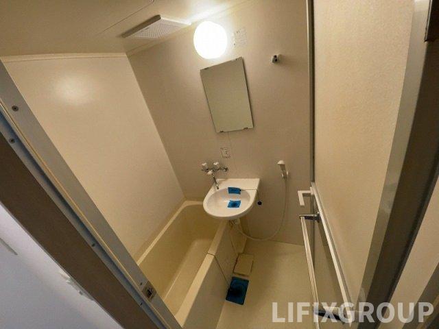 バス・シャワールーム　風呂