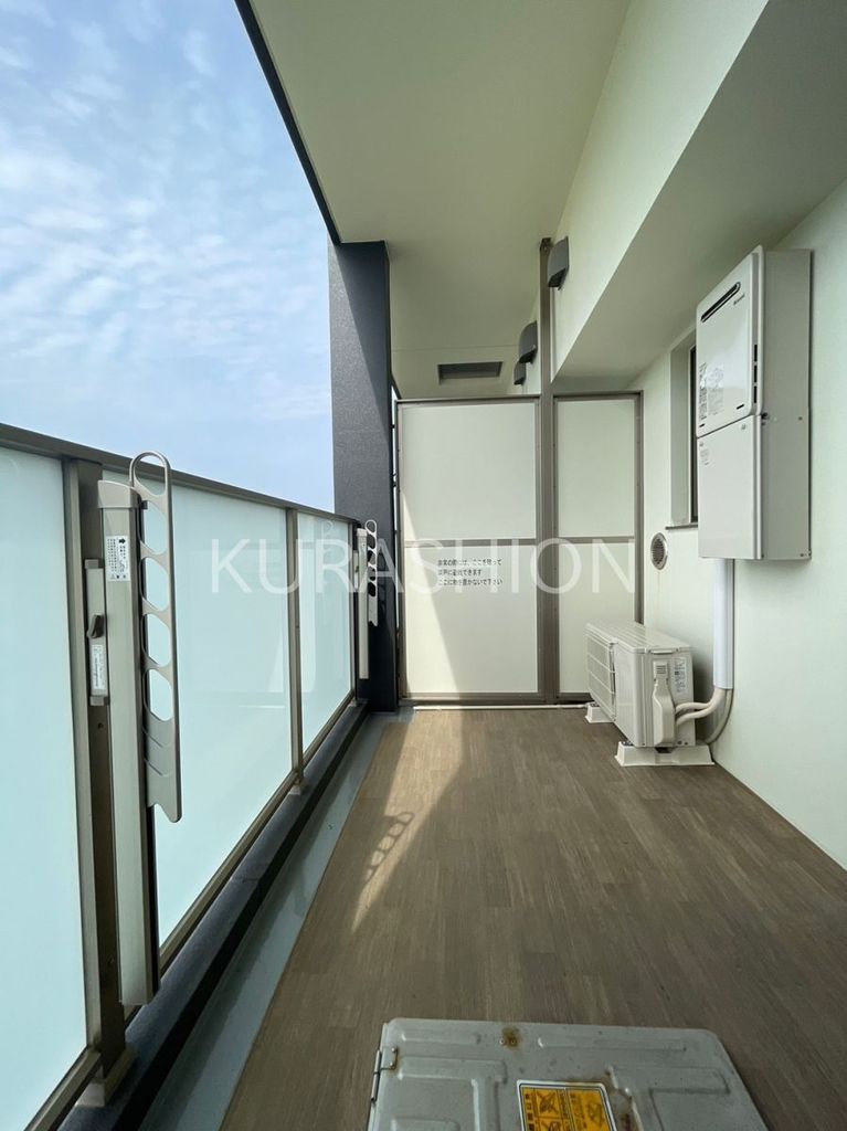 バルコニー　バルコニー