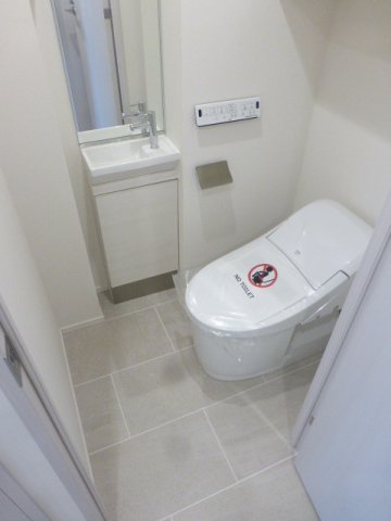 トイレ　トイレ