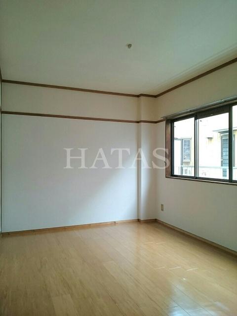 居室・リビング　同物件別部屋です。