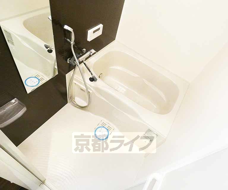 バス・シャワールーム　清潔感があります。