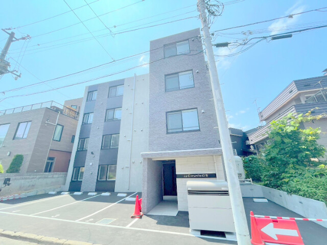 建物外観　外観写真でございます！