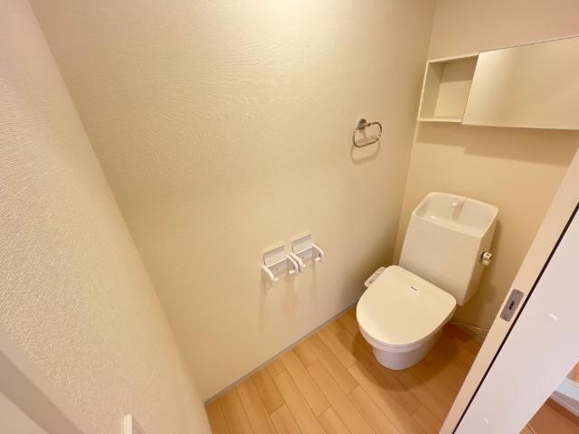 トイレ　シャワー付トイレ