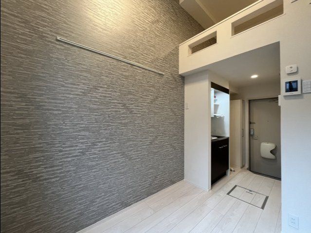 居室・リビング　エントランス