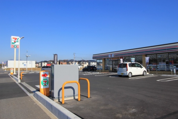 コンビニ　セブン-イレブン つくば学園の森2丁目店（コンビニ）まで180m