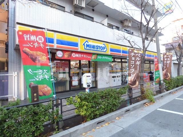 コンビニ　ミニストップ入谷2丁目店（コンビニ）まで100m