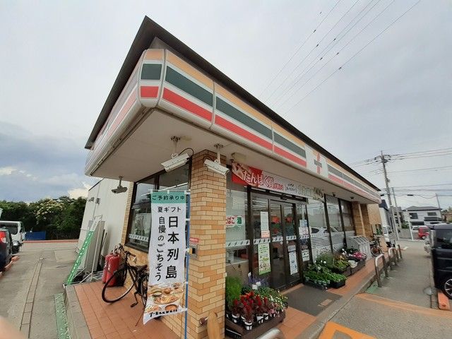 コンビニ　セブンイレブン千葉若松（コンビニ）まで390m