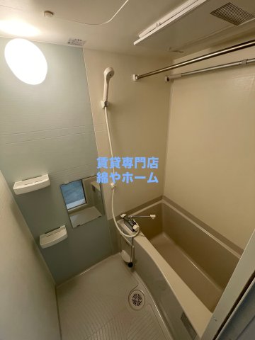 バス・シャワールーム　きれいなお風呂です