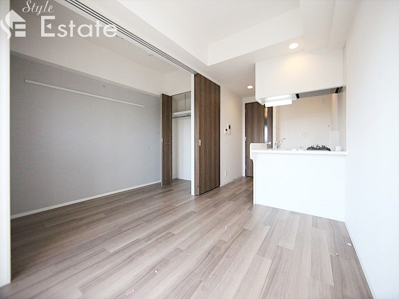 居室・リビング　内装