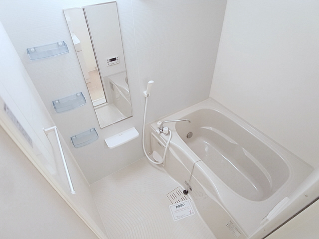 バス・シャワールーム　浴室乾燥機・追い炊き機能付きのバスルーム