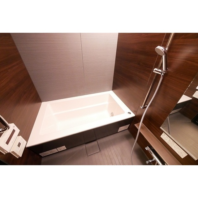 バス・シャワールーム　バス※別部屋参考写真