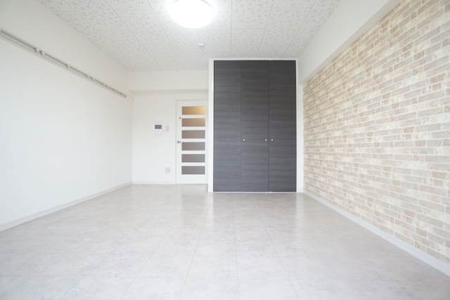 居室・リビング　現状優先