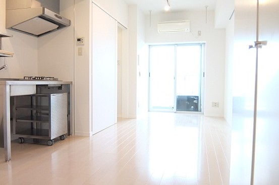 居室・リビング　同タイプのお写真です