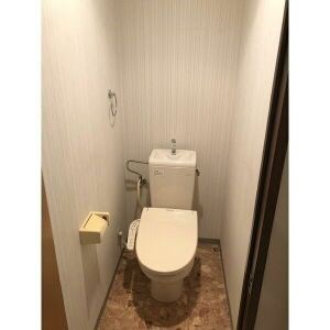 トイレ　トイレ（温水洗浄便座設置可）