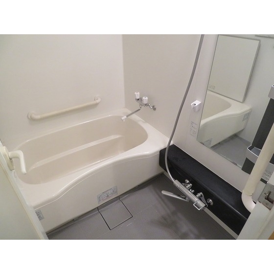 バス・シャワールーム　日々の暮らしに欠かせないお風呂です