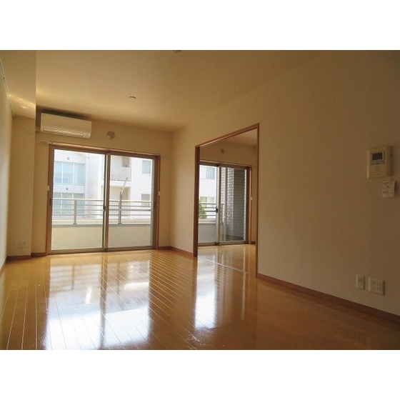 居室・リビング　ゆったりとしたリビングです